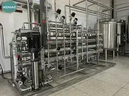 Sistema de agua farmacéutica de 6000L en el Sudeste Asiático