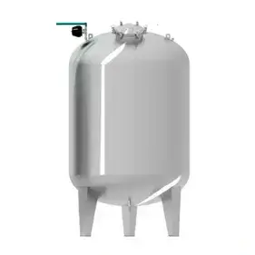 Tanque de agua cruda