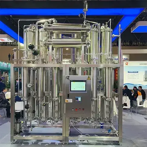 Destilador de agua multiefecto