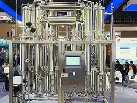 Destilador de agua multiefecto
