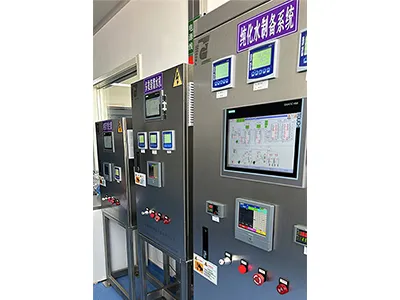 Sistema de generación y almacenamiento de agua purificada para una empresa farmacéutica de Uzbekistán