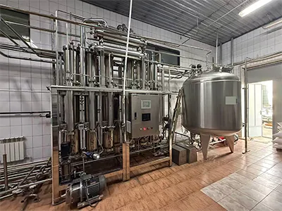 Sistema de generación y almacenamiento de agua purificada para una empresa farmacéutica de Uzbekistán
